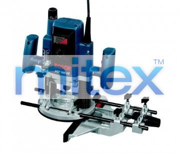 Фрезер Bosch Professional GOF 900 CE